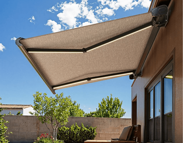 Retractable Awning